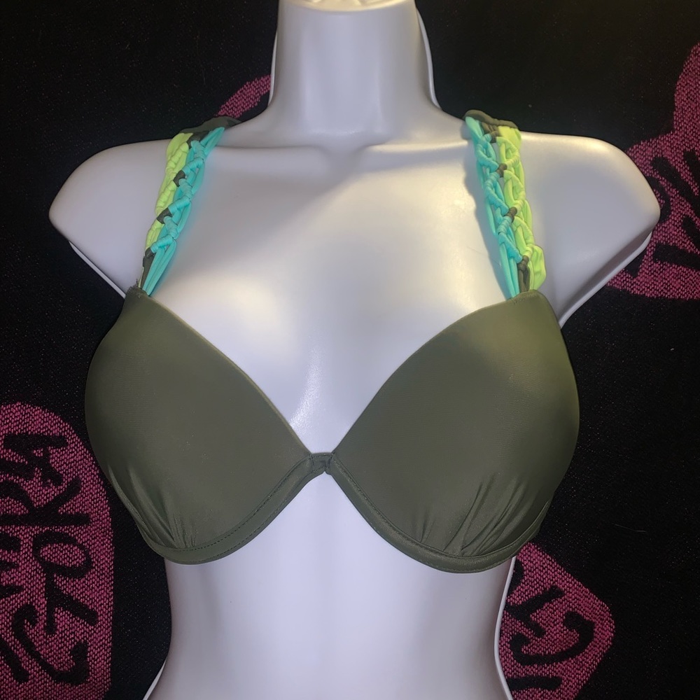 Bikini top